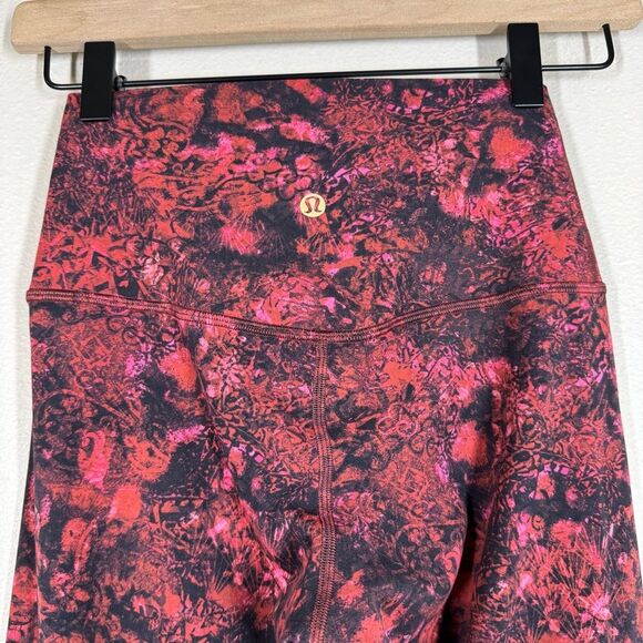 Lululemon Align Super High-Rise Crop Leggings Red Black Print Women’s Size 4 - Picture 4 of 5